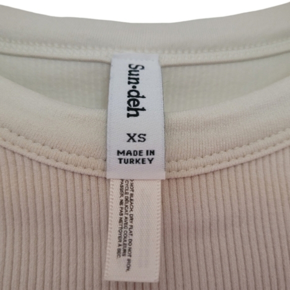 Aritzia Sunday Best SinchSeamless Ribbed Crew Longsleeve Top T-Shirt, Size XS - Picture 8 of 9